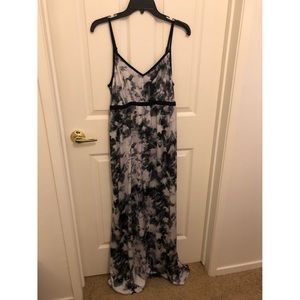 Simply Vera Maxi Dress
